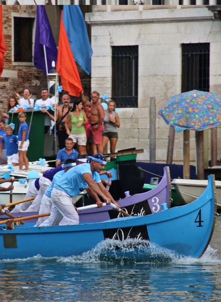 regata storica competizione